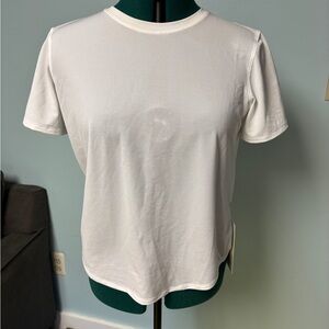 Lululemon White Short Sleeve running T-Shirt